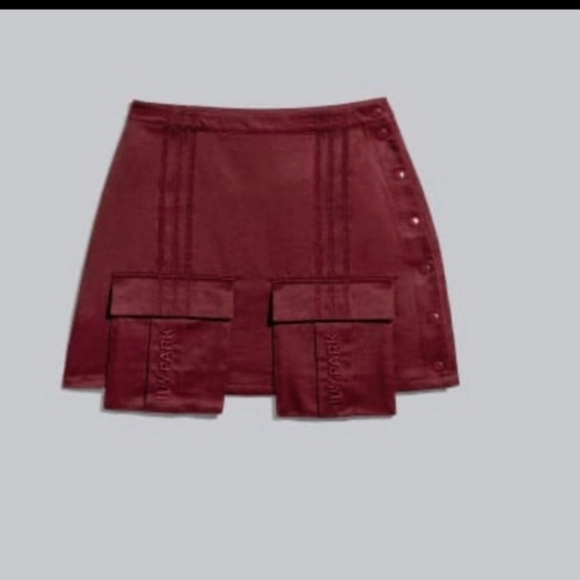 Adidas Ivy Park Skirt Maroon XS - Picture 2 of 3